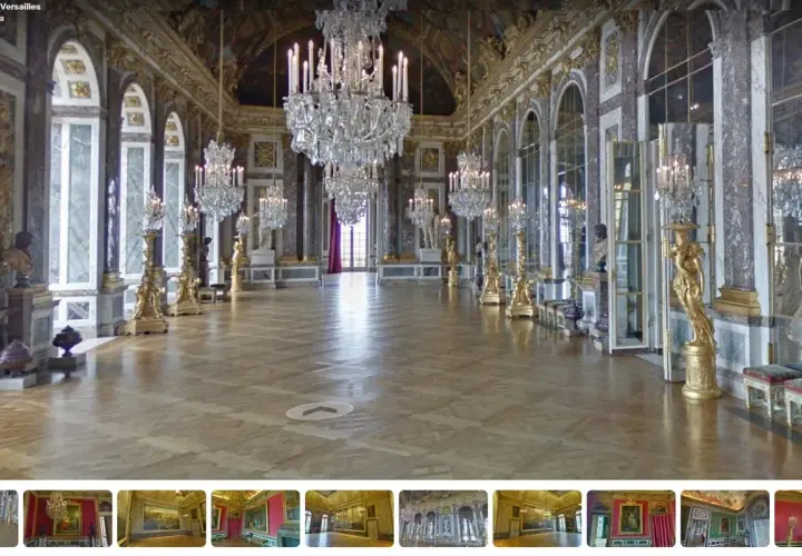 Wspaniała sala lustrzana w Wersalu, pełna kryształowych żyrandoli i złotych zdobień, zaprasza do królewskiego balu.