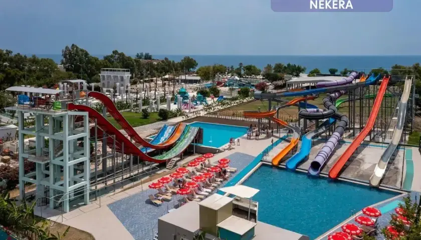 Miarosa Kemer Beach to raj wodnej zabawy z mnóstwem zjeżdżalni i basenów.