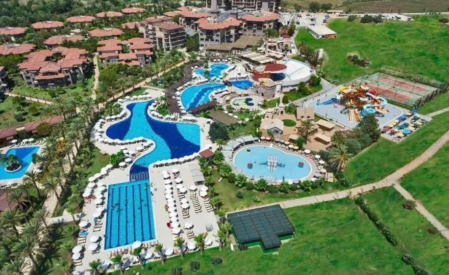 Serra Palace Turkey - Czy to hotel dla Ciebie? Sprawdź!
