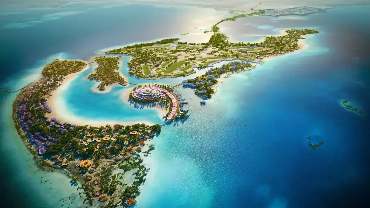 Wyspa z luksusowym Royal Brayka Beach Resort, z golfem, willami i kolorowym centrum.
